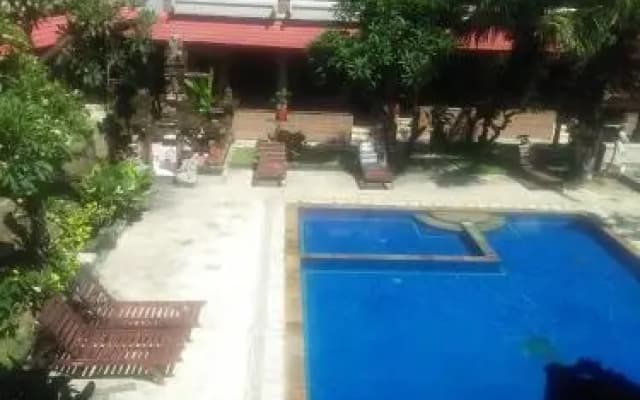 Tunjung Bali Inn - photo 2