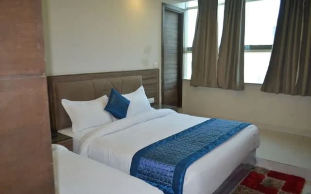 Hotel Merry Gold - photo 4