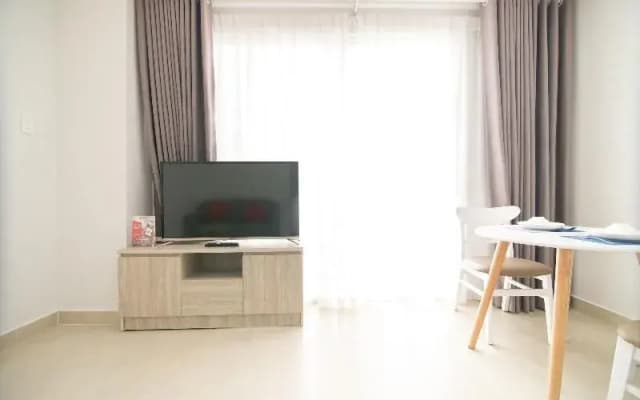 RedDoorz Premium near E-Town 3 - photo 4