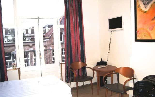 Esperanza Guest House - photo 4