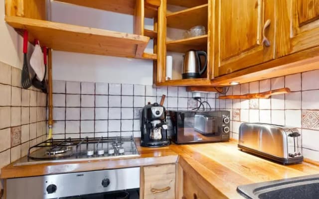Green Apartment - photo 2