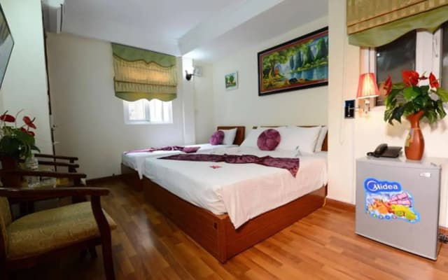 Holiday Lakeview Hotel - photo 3