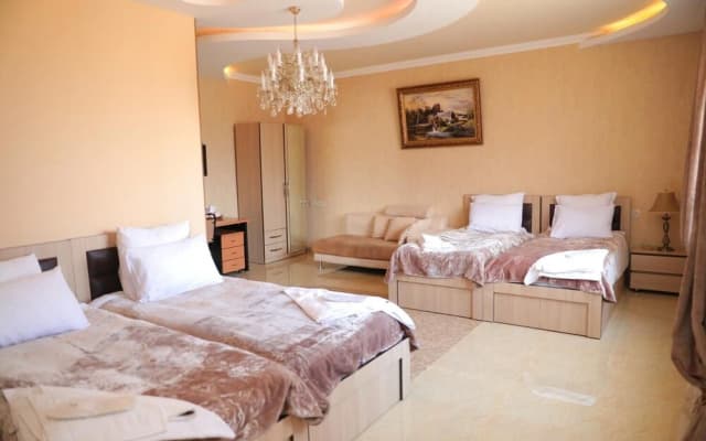 Hotel Luxor - photo 3