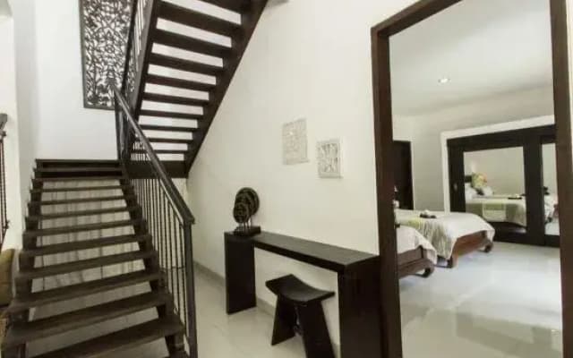 Sari Temuku Villa - photo 2