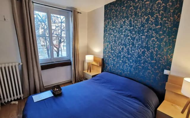 Central & Nice ! 3 Bedrooms, 2 Bathrooms - photo 3