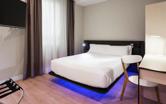 B&B Madrid Centro Puerta del Sol - photo 3