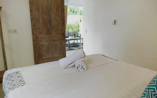 Villa Putih Berawa - photo 3