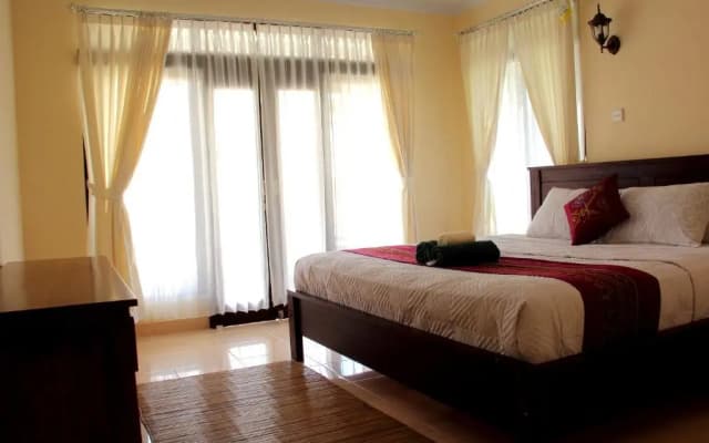 Nugraha Guest House 2 - photo 3