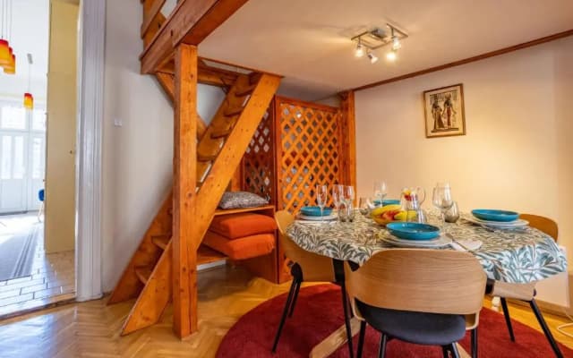 Central Design Apartment - photo 4