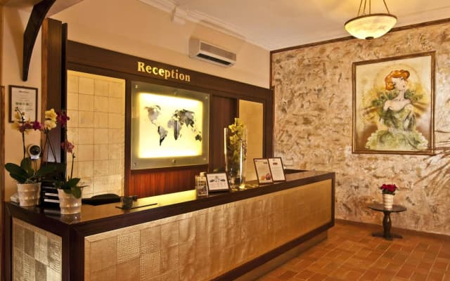 Hotel Praga 1 - photo 2
