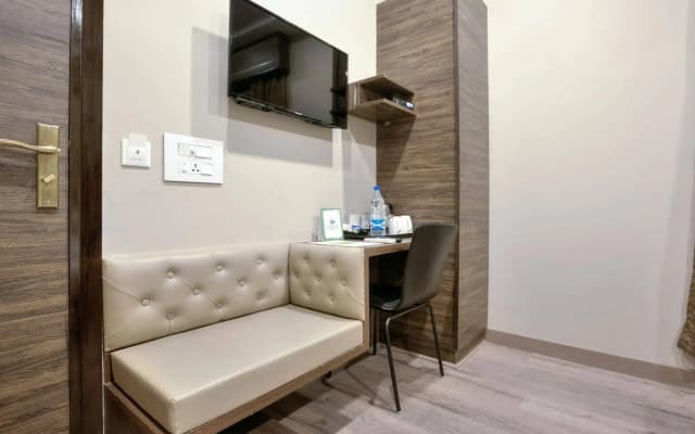Treebo Southwest Inn, Dwarka - photo 2