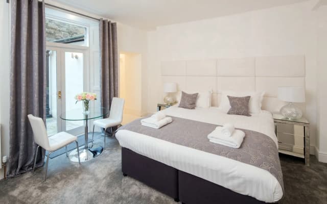 Hanover 71 Suites - photo 3
