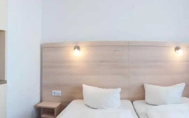 Apart Hotel Ferdinand Berlin - photo 3