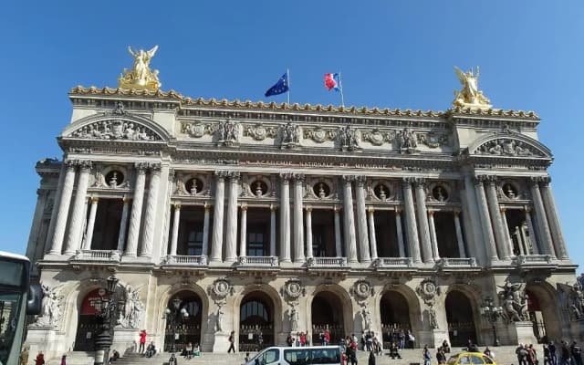Palais Royal ChicSuites - photo 3