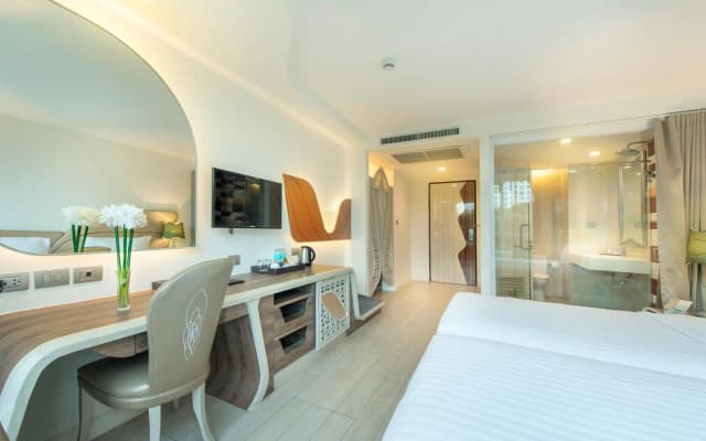 Le Tada Parkview Hotel - photo 5