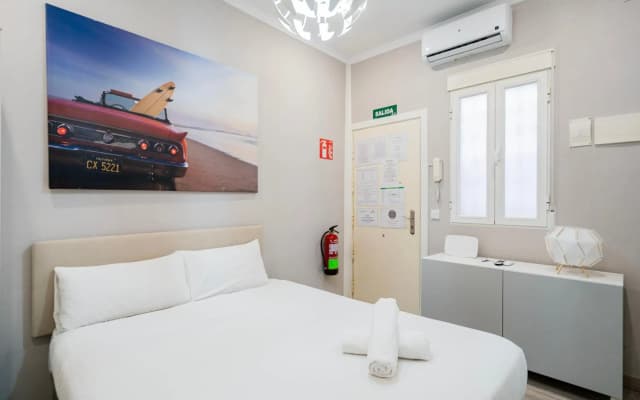 Rodas Apartment - photo 4