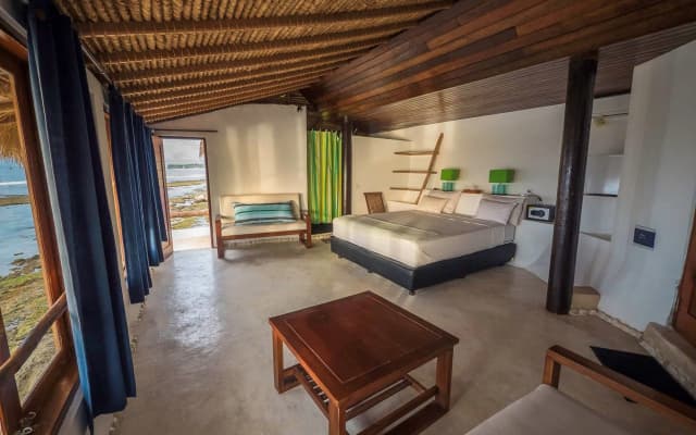 Rock 'n Reef Hotel - photo 3