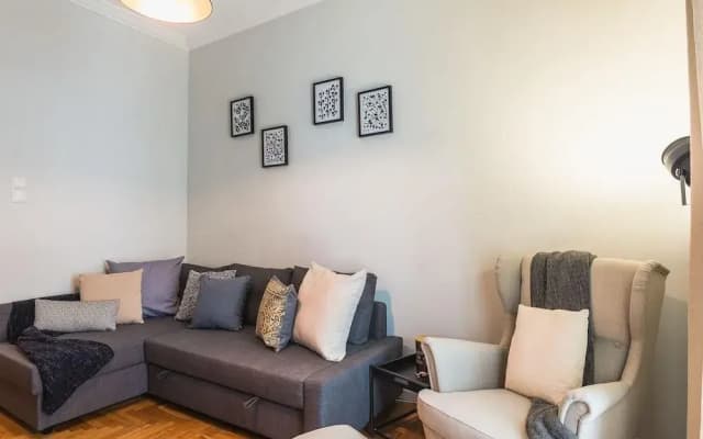 Comfy Koukaki Apartment - photo 2