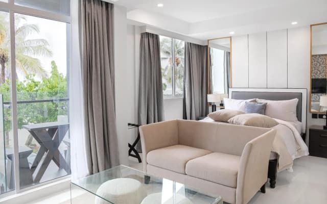 Azuvia Beach Retreat Hulhumale - photo 3