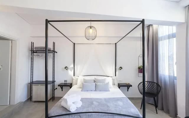 Aristophanes luxury flat Psyrri square - photo 4
