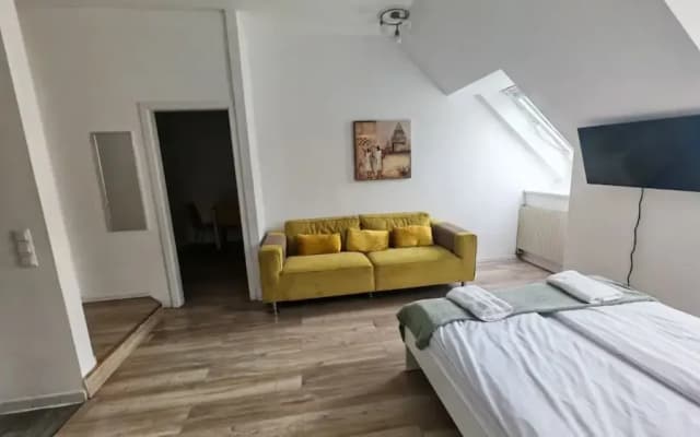 Charming 2 Apartments For Extended Stays - photo 4