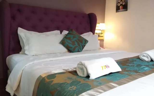 77 Boutique Hotel - photo 2
