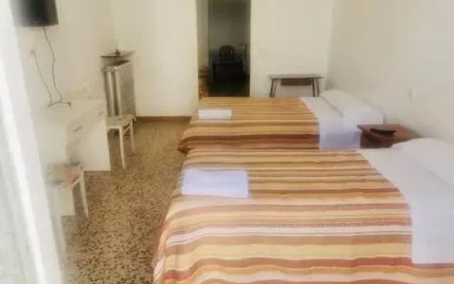 Hostal Ruano - photo 2