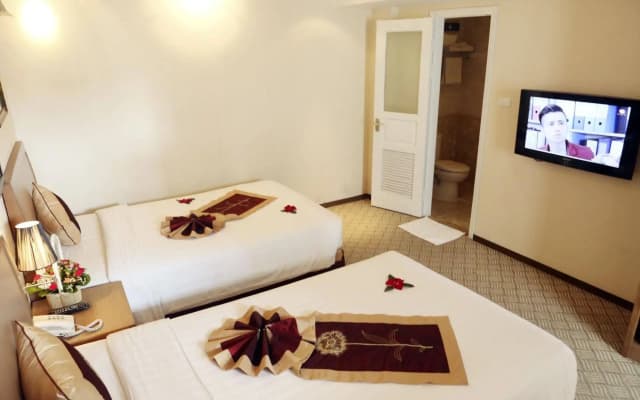 Lenid De Ho Guom Hotel - photo 5