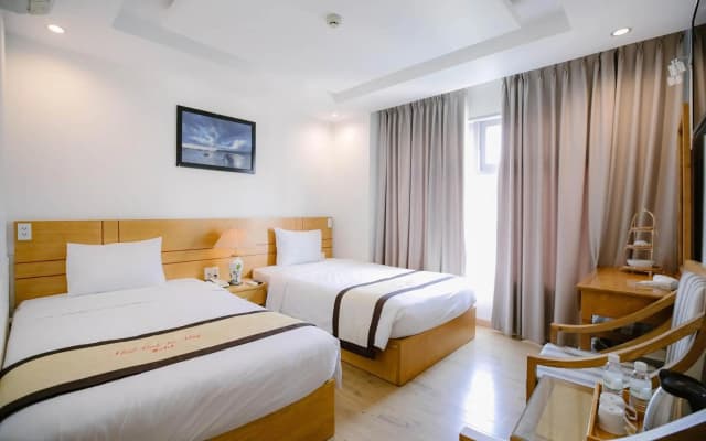 Nhat Linh Hotel Da Nang - photo 2