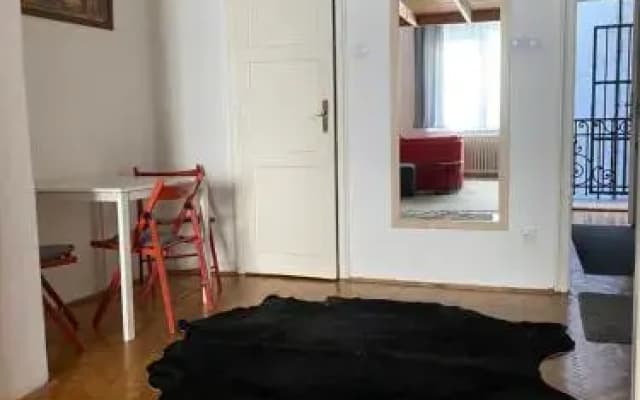 V. District Apartment - photo 4