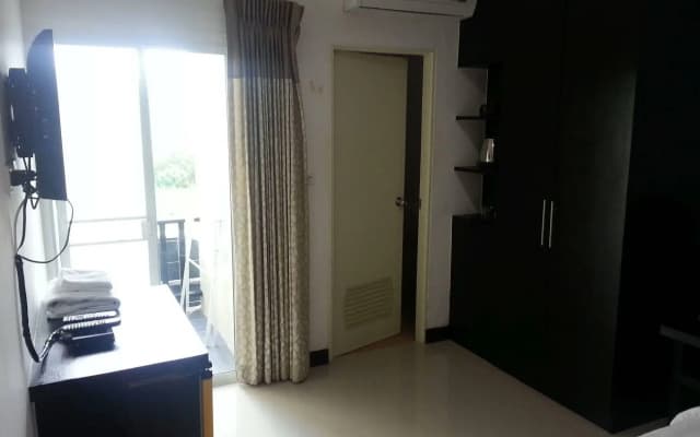Puding Lodge Guest House - photo 4