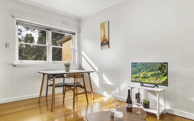 Comfy One-bedroom Unit Between City and Airport - photo 5