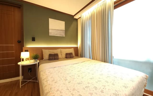 OYO Rooftop Hostel - photo 4