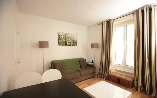Sunny Saint Germain 1 Bdrm (158) - photo 5