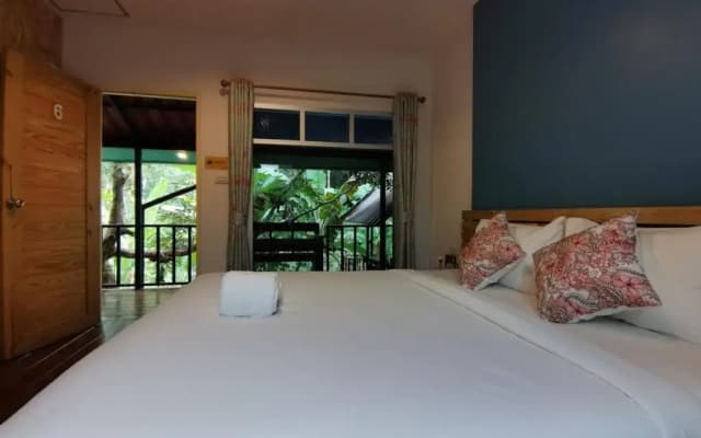 Nua Tone Resort & Cafe - photo 4
