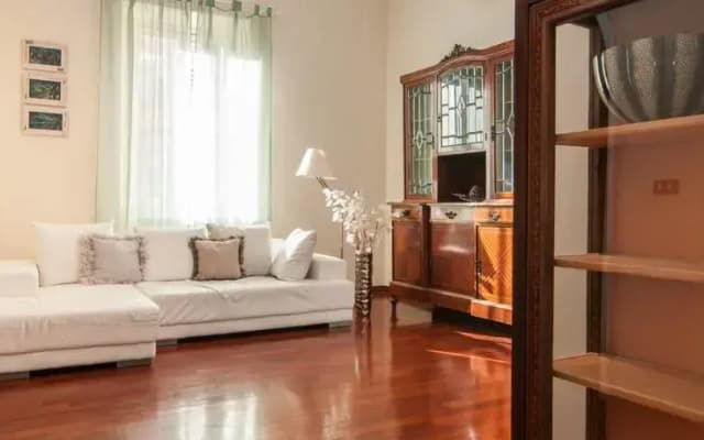 Mat's House - photo 4