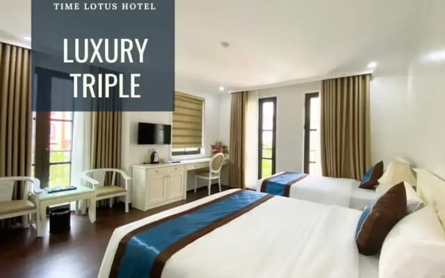 Time Lotus Hotel Halong - photo 3