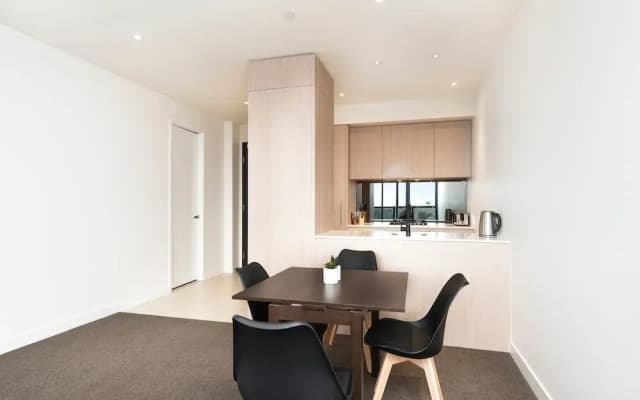 Holistay at Level 26 Franklin Street - photo 3