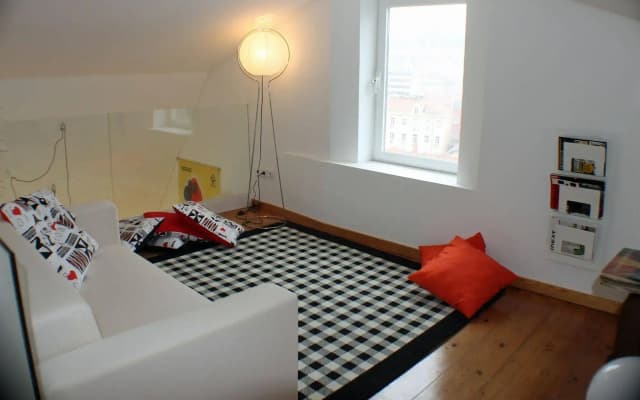 The Elevator Hostel - photo 3