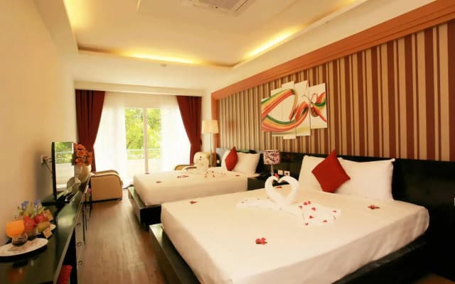 Eclipse Legend Hotel - photo 3