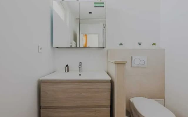 Charming Studio - 2P - Courcelles - photo 4