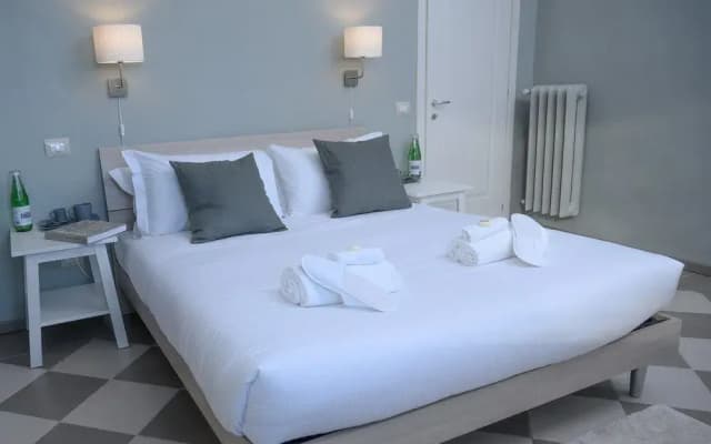 In Florence Guesthouse - photo 2