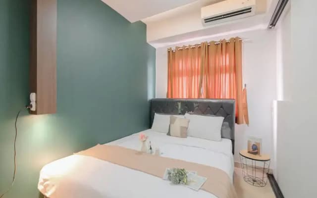 Comfort And Big 1Br At Green Pramuka City Apartment - photo 4