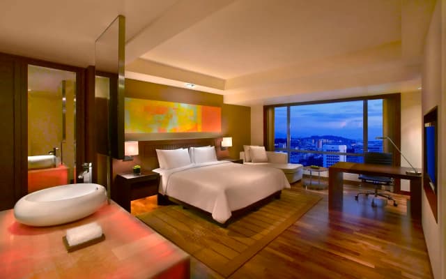Hyatt Regency Kinabalu - photo 3