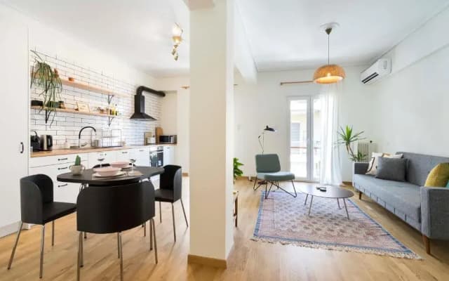 Your Perfect Relaxing Eclectic Gateway In Athens - photo 3