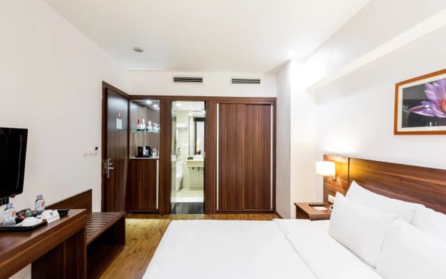 Authentic Hanoi Boutique Hotel - photo 4