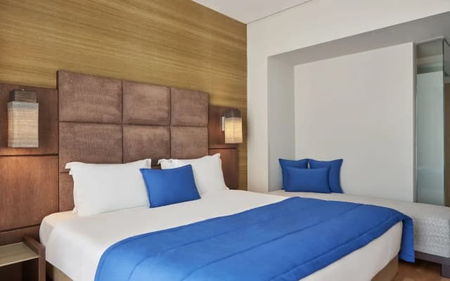 Arion Athens Hotel - photo 4