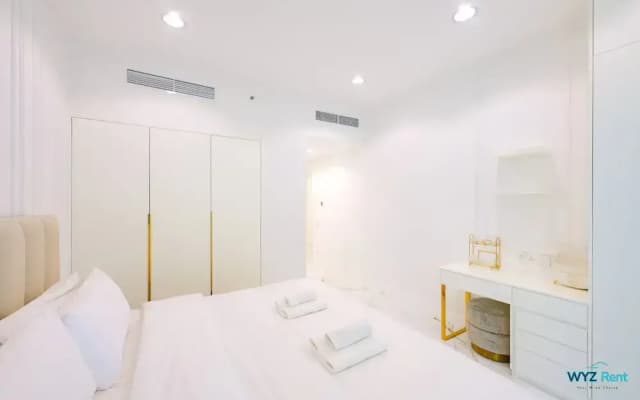 1 BR in Marina - photo 5