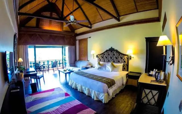 Villa at Nexus Resort & Spa Karambunai - photo 5