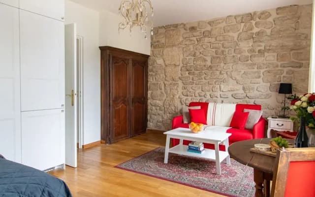 Studio en Isle - Monthly Rental - photo 4